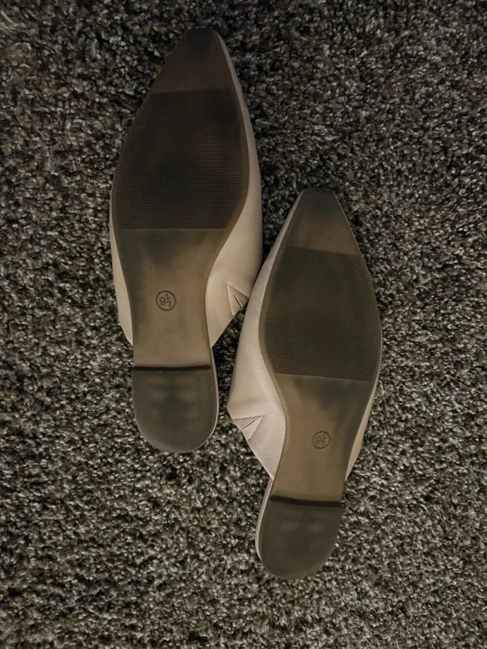 A New Day beige pointed toe mules / flats - women's 9.5